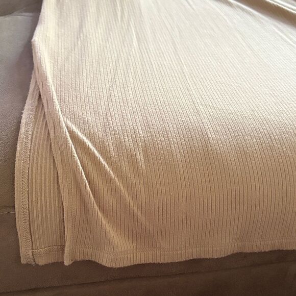 Abercrombie & Fitch Ribbed Jersey Knit tank Midi Dress - Picture 9 of 9